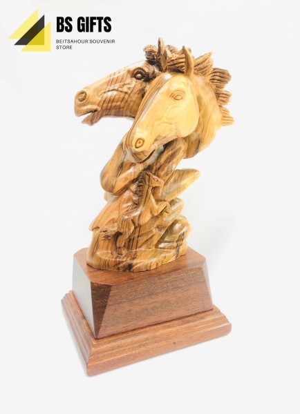 Artist made high quality Olive wood Bust of to horses made in Bethlehem 26x15 cm